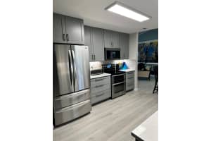 18332 SE Eagle Lane, Jupiter, FL 33469 Sold 05/08/24