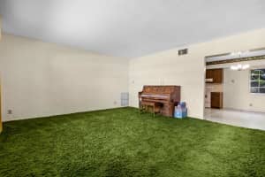 914 NE 8th Court, Pompano Beach, FL 33060 Sold 11/12/24