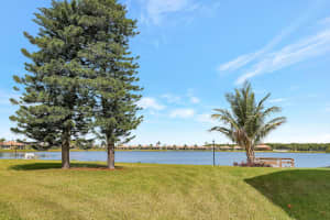 3210 S Lakeview Circle 3204, Hutchinson Island, FL 34949 Sold 08/13/24