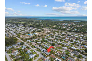 8711 SE Eagle Avenue, Hobe Sound, FL 33455 Sold 06/18/24