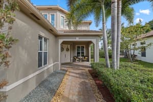 8668 Cobblestone Point Circle, Boynton Beach, FL 33472 Sold 07/10/24