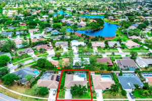 1724 Primrose Lane, Wellington, FL 33414 Sold 06/13/24