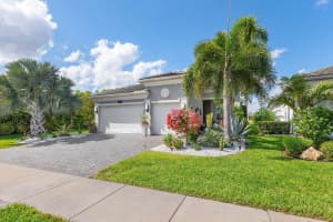 7697 Francisca Club Lane, Delray Beach, FL 33446 Sold 09/17/24