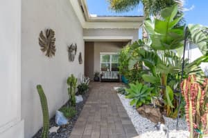 7697 Francisca Club Lane, Delray Beach, FL 33446 Sold 09/17/24