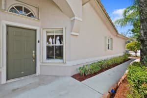 10633 Pelican Dr, Wellington, FL 33414, Sold 09/20/24