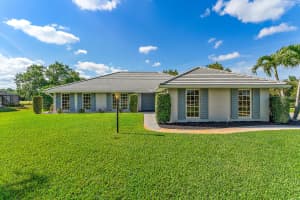 5052 SW Bimini Cir N, Palm City, FL 34990, Sold 06/10/24