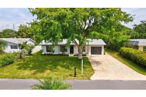 521 Curlew Road, Delray Beach, FL 33444 Sold 08/14/24