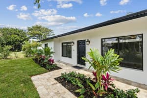 521 Curlew Road, Delray Beach, FL 33444 Sold 08/14/24