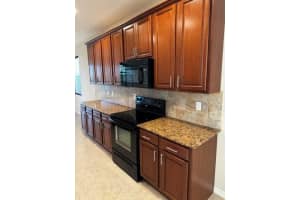 10729 Willow Oak Court, Wellington, FL 33414 Sold 06/07/24