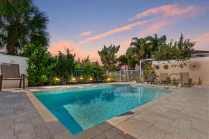 8220 Saint Johns Court, Wellington, FL 33414 Sold 06/17/24