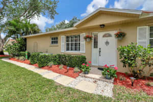 401 Maplewood Drive, Greenacres, FL 33415 Sold 07/08/24
