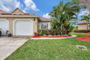 401 Maplewood Drive, Greenacres, FL 33415 Sold 07/08/24