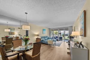 2002 S Federal Highway 106, Boynton Beach, FL 33435 Sold 05/01/24