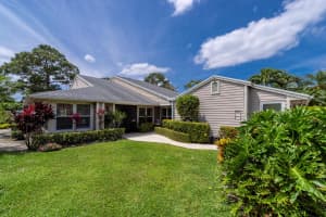 6696 S Pine Court, Palm Beach Gardens, FL 33418 Sold 11/15/24