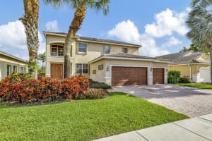 6043 C Durham Drive, Lake Worth, FL 33467 Sold 11/25/24