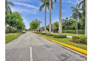 5344 Cedar Lake Drive 104, Boynton Beach, FL 33437 Sold 06/14/24