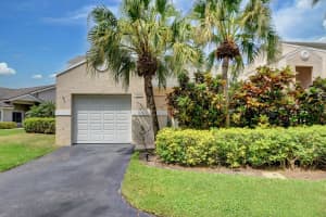 225 N Lakeshore Drive, Hypoluxo, FL 33462 Sold 04/30/24