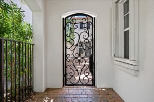 952 Mill Creek Drive, Palm Beach Gardens, FL 33410 Sold 09/13/24