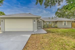 249 SE Crosspoint Drive, Port Saint Lucie, FL 34983 Sold 09/09/24