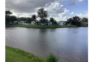 7 La Paloma Lane, Port Saint Lucie, FL 34952 Sold 05/29/24