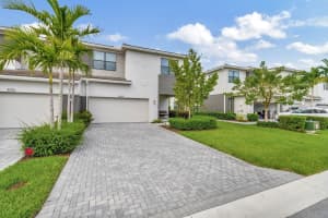 8695 Antarus Drive, Lake Worth, FL 33467 Sold 09/25/24