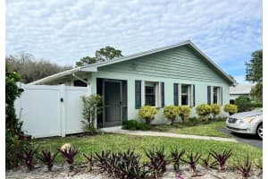 4458 Walden Circle, Lake Worth, FL 33463 Sold 05/31/24