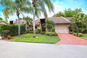 6777 Versailles Court, Lake Worth, FL 33467 Sold 05/01/25