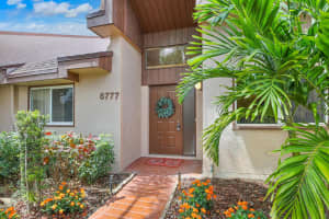 6777 Versailles Court, Lake Worth, FL 33467 Sold 05/01/25