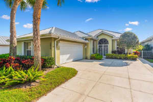 2870 SW Brighton Way, Palm City, FL 34990 Sold 05/16/24