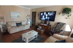 406 Pine Glen Lane D-2, Greenacres, FL 33463 Sold 03/07/25