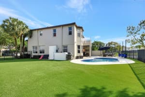 7518 Oak Grove Circle, Lake Worth, FL 33467 Sold 05/24/24