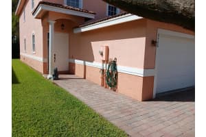 6456 Azura Lake Rd, Greenacres, FL 33463, Sold 09/18/24