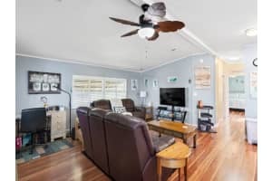 522 Hemingway Terrace, Fort Pierce, FL 34982 - MLS#R10975669