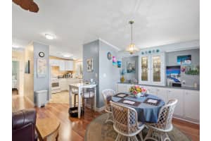 522 Hemingway Terrace, Fort Pierce, FL 34982 - MLS#R10975669