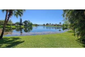 132 Saratoga Boulevard E, Royal Palm Beach, FL 33411 Sold 06/14/24