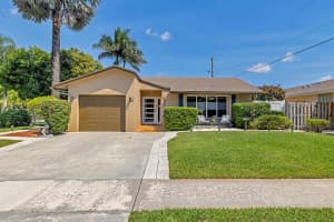 3385 SW 2nd Street, Deerfield Beach, FL 33442 Sold 05/30/24