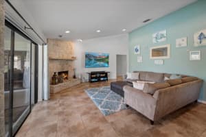 14481 Larkspur Lane, Wellington, FL 33414 Sold 06/03/24