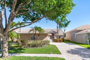 5530 Grande Palm Circle, Delray Beach, FL 33484 Sold 05/14/24