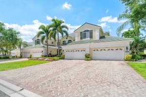 109 Palm Point Circle B, Palm Beach Gardens, FL 33418 Sold 01/16/25