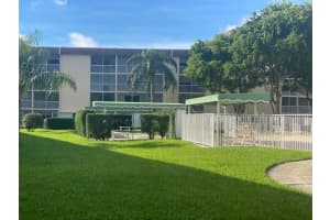 200 Village Green Circle E 207, Palm Springs, FL 33461 Sold 07/02/24