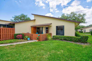 8171 SE Villa Way, Hobe Sound, FL 33455 Sold 05/22/24