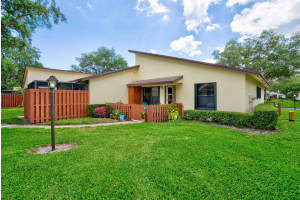 8171 SE Villa Way, Hobe Sound, FL 33455 Sold 05/22/24