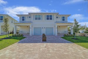 4639 SE Manatee Lane, Stuart, FL 34997 Sold 03/31/25