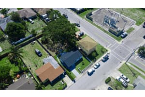 1426 S M Street, Lake Worth Beach, FL 33460 Sold 12/06/24