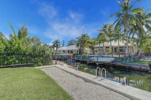 4627 SE Manatee Lane, Stuart, FL 34997 Sold 05/08/25