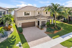 8894 Willow Cove Lane, Lake Worth, FL 33467 Sold 08/30/24