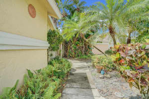 1005 NW 18th Avenue, Delray Beach, FL 33445 Sold 02/07/25