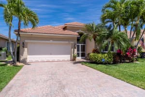 2095 NW Marsh Rabbit Lane, Jensen Beach, FL 34957 Sold 06/11/24