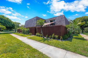 2436 SW 15 Street, Deerfield Beach, FL 33442 Sold 10/03/24