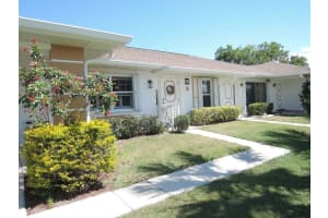 1236 S Lakes End Drive Apt A, Fort Pierce, FL 34982 Sold 04/23/25